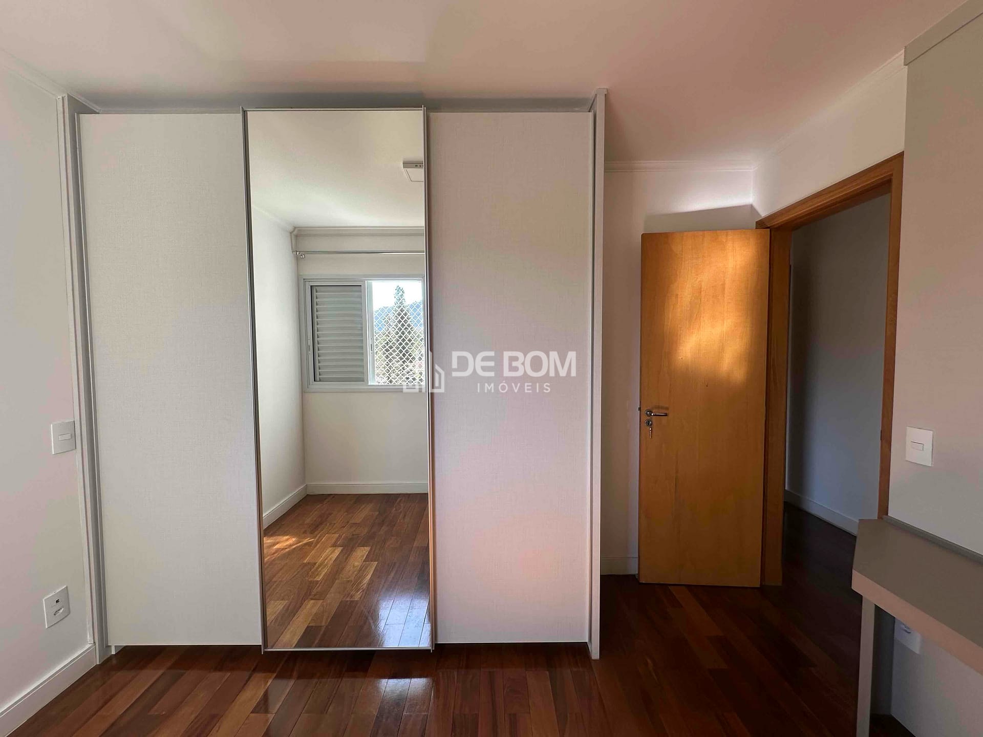 Apartamento à venda com 3 quartos, 96m² - Foto 28