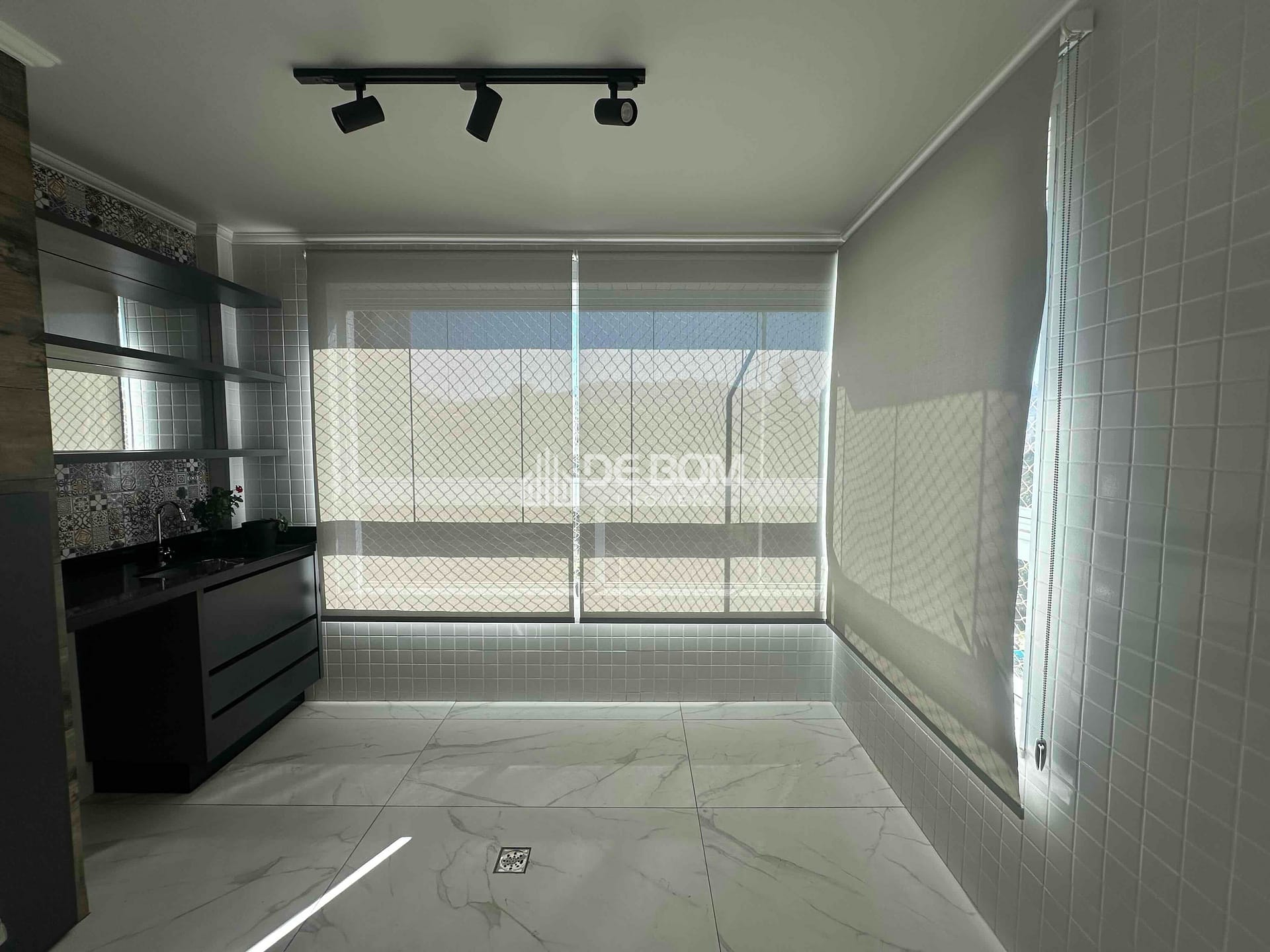 Apartamento à venda com 3 quartos, 96m² - Foto 10