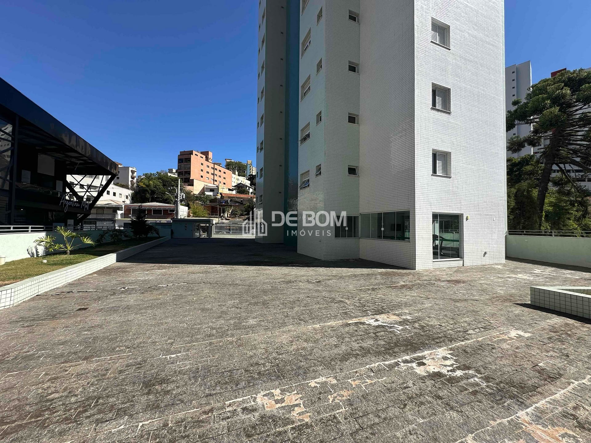 Apartamento à venda com 3 quartos, 96m² - Foto 46