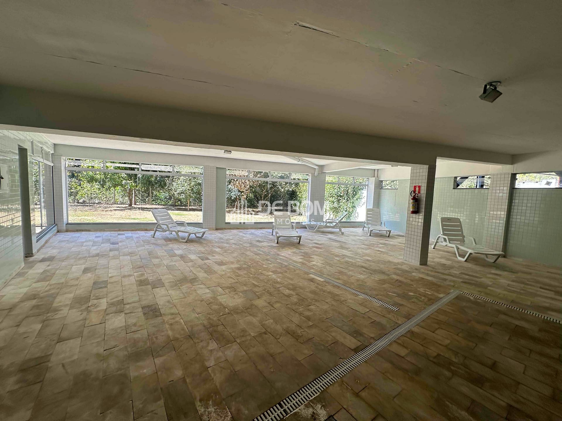 Apartamento à venda com 3 quartos, 96m² - Foto 52