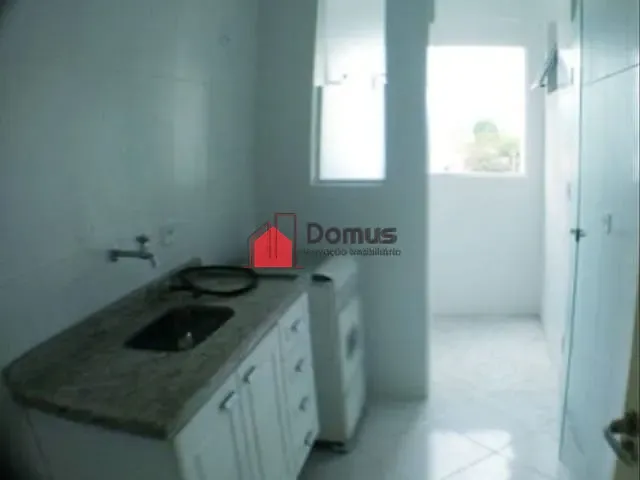 Apartamento à venda, no bairro Jardim Jaraguá em Taubaté