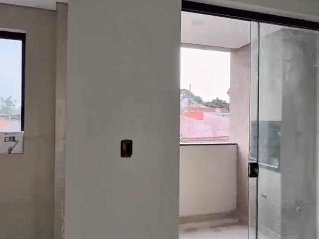 Apartamento com 64m² 3 quartos e 1 banheiro, à venda, no bairro Santo Antônio em São José dos Pinhais