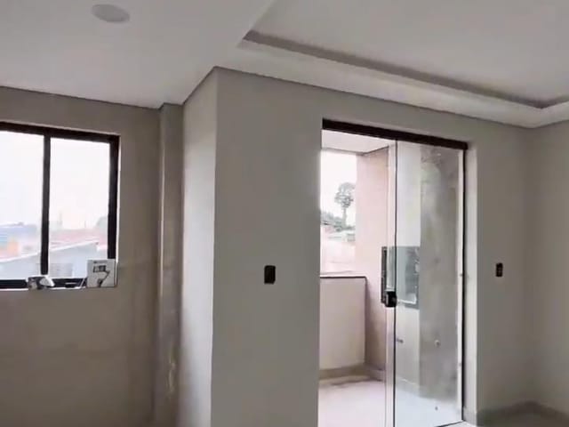 Apartamento com 64m² 3 quartos e 1 banheiro, à venda, no bairro Santo Antônio em São José dos Pinhais