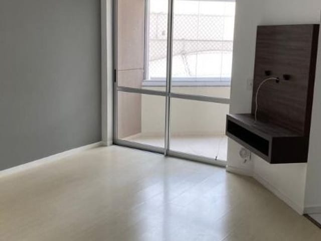 Apartamento com 105m² 3 quartos e 2 banheiros, para alugar, no bairro Residencial do Lago em Londrina