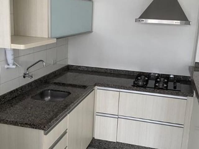 Apartamento com 105m² 3 quartos e 2 banheiros, para alugar, no bairro Residencial do Lago em Londrina