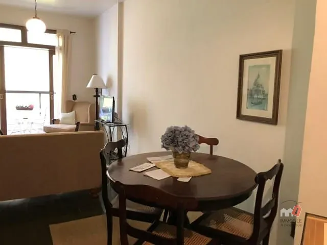 Apartamento à venda, no bairro Centro em Petrópolis