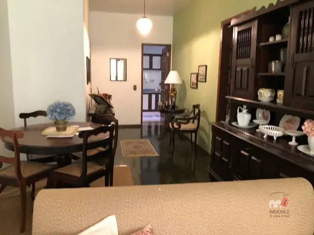 Apartamento à venda, no bairro Centro em Petrópolis