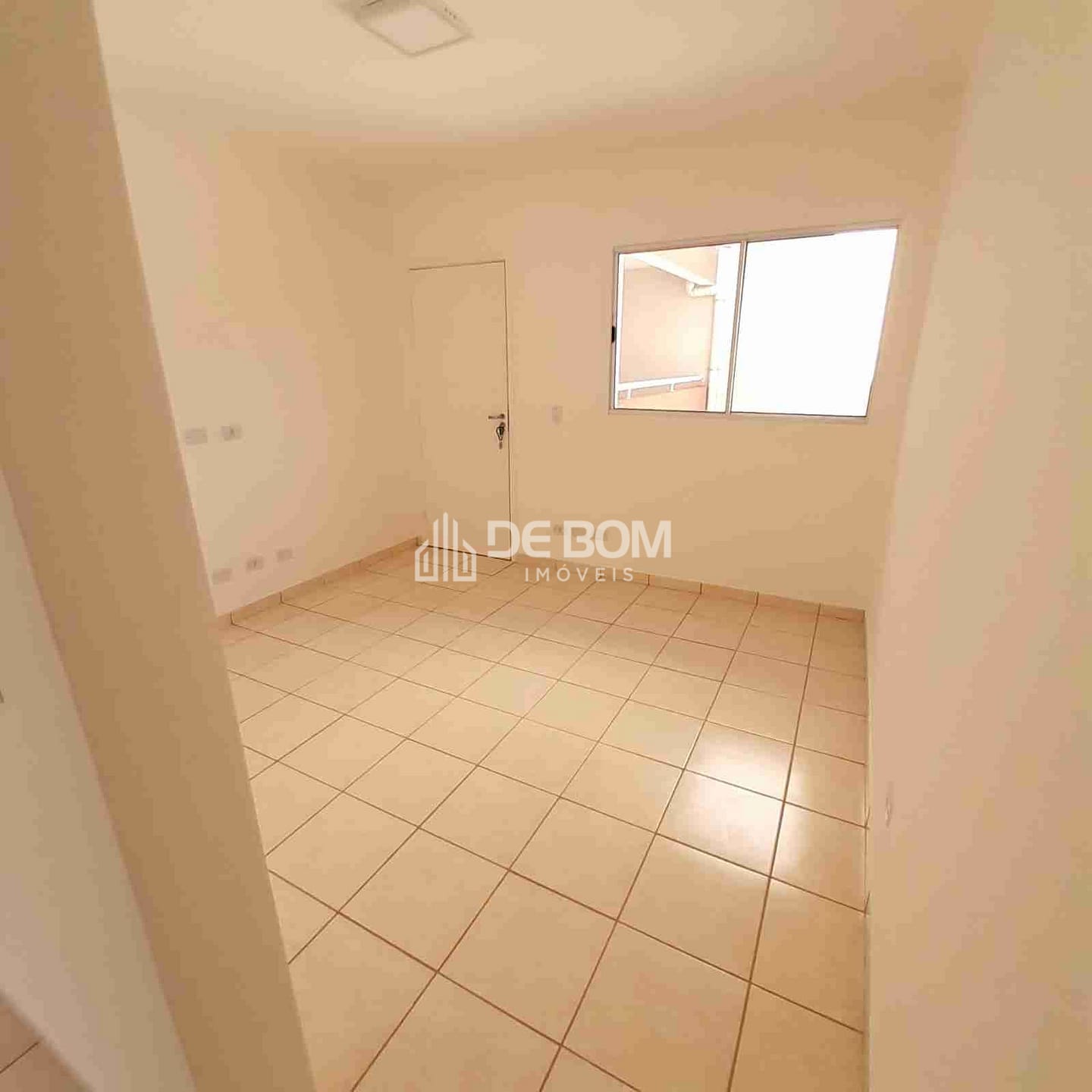 Apartamento para alugar com 2 quartos, 60m² - Foto 2