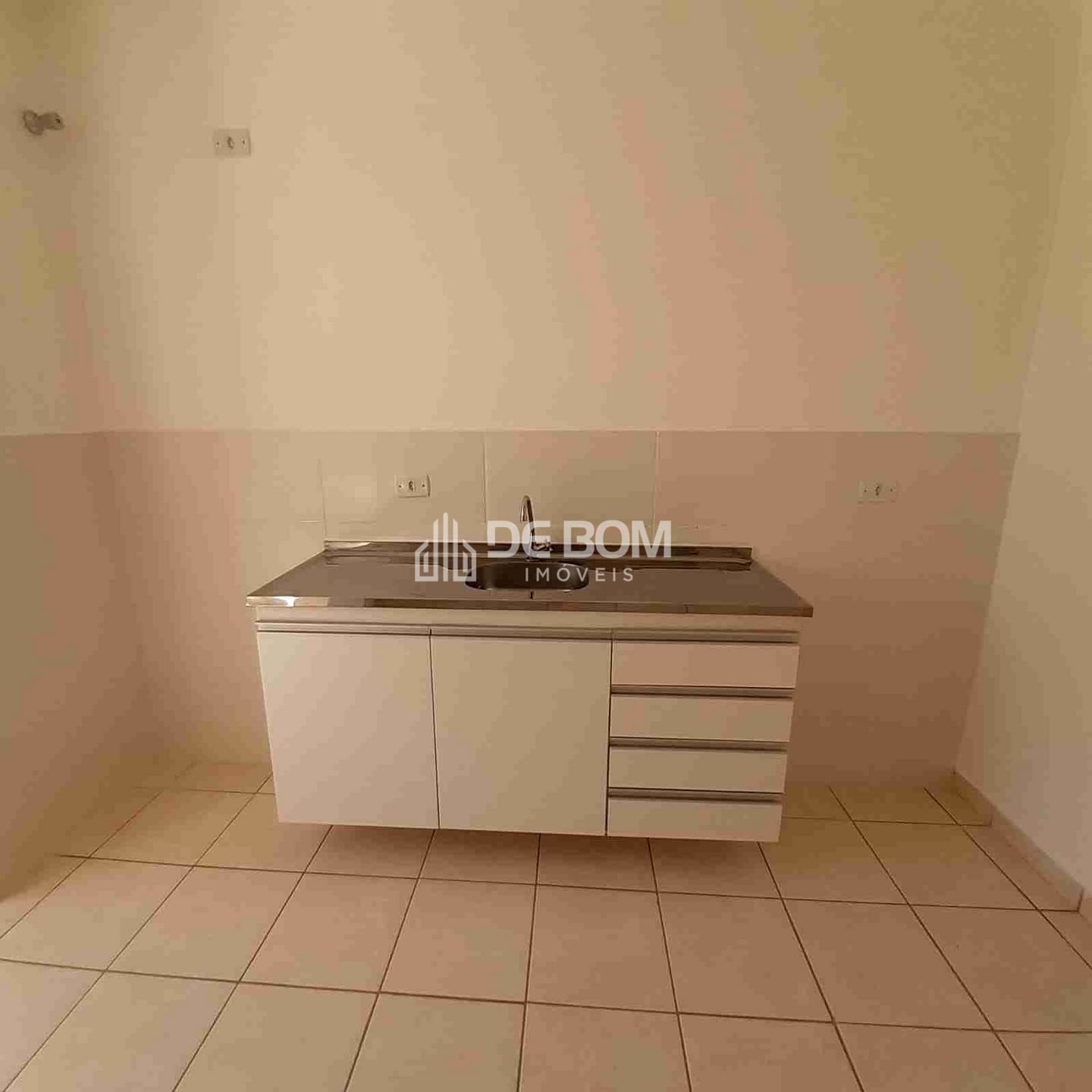 Apartamento para alugar com 2 quartos, 60m² - Foto 4