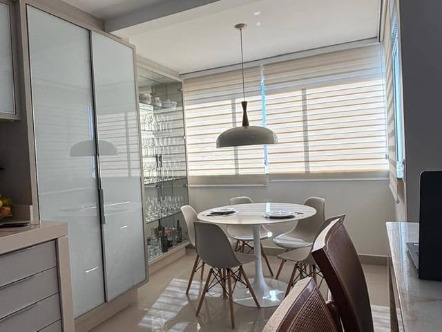 Cobertura / Penthouse com 179m² 3 quartos e 3 banheiros, à venda, no bairro Centro em São José dos Pinhais