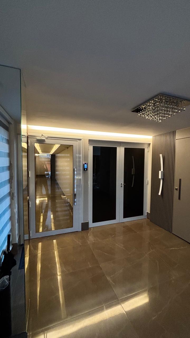 Cobertura, 3 quartos, 164 m² - Foto 2