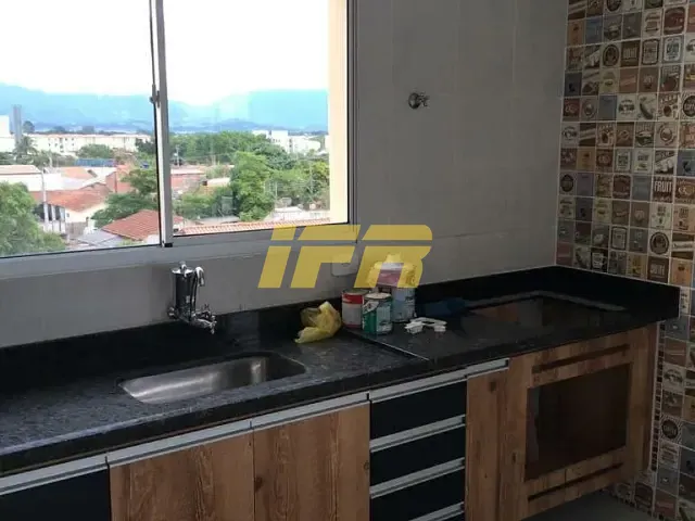 Apartamento 2 quartos e 1 banheiro, à venda, no bairro Parque Urupês em Taubaté