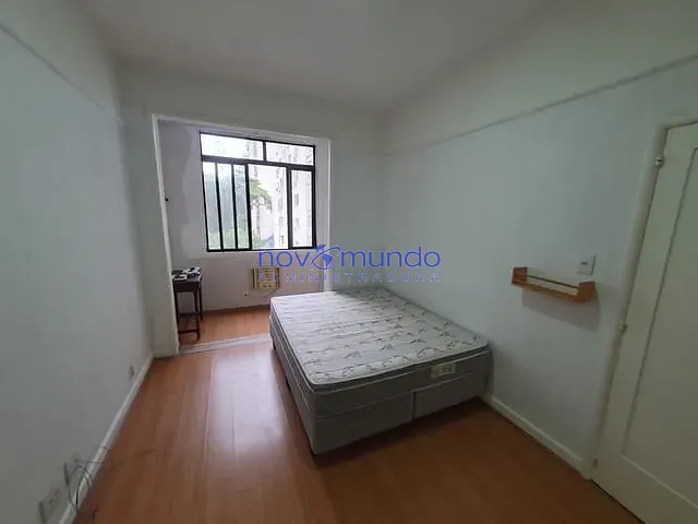 Apartamento com 31m² 1 quarto e 1 banheiro, para alugar, no bairro Copacabana em Rio de Janeiro