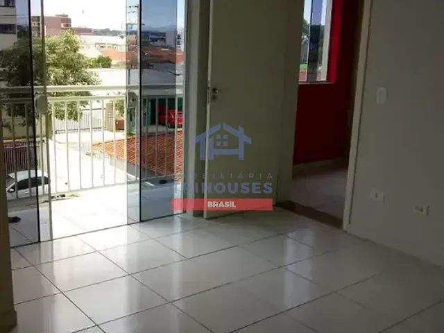 Apartamento 2 quartos e 1 banheiro, à venda, no bairro Parque da Fonte em São José dos Pinhais