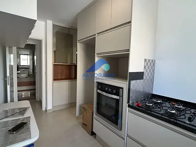 Apartamento 3 quartos e 4 banheiros, para alugar, no bairro Vila Ema em São José dos Campos