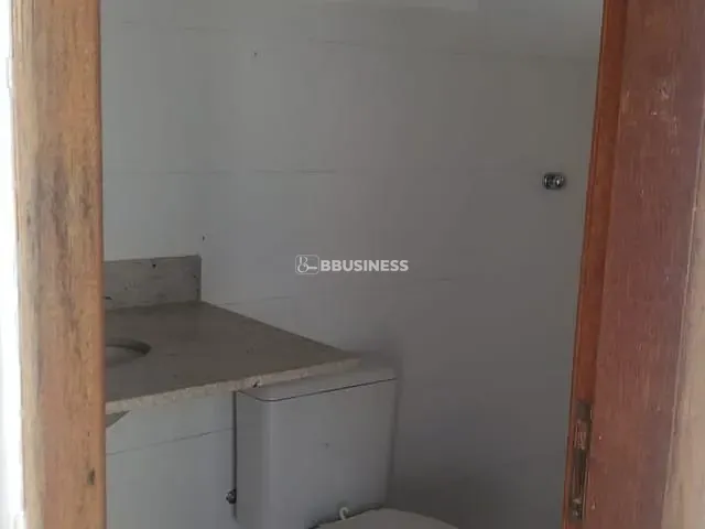 Apartamento com 300m² 3 quartos e 2 banheiros, à venda, no bairro Parque Turf Club em Campos dos Goytacazes