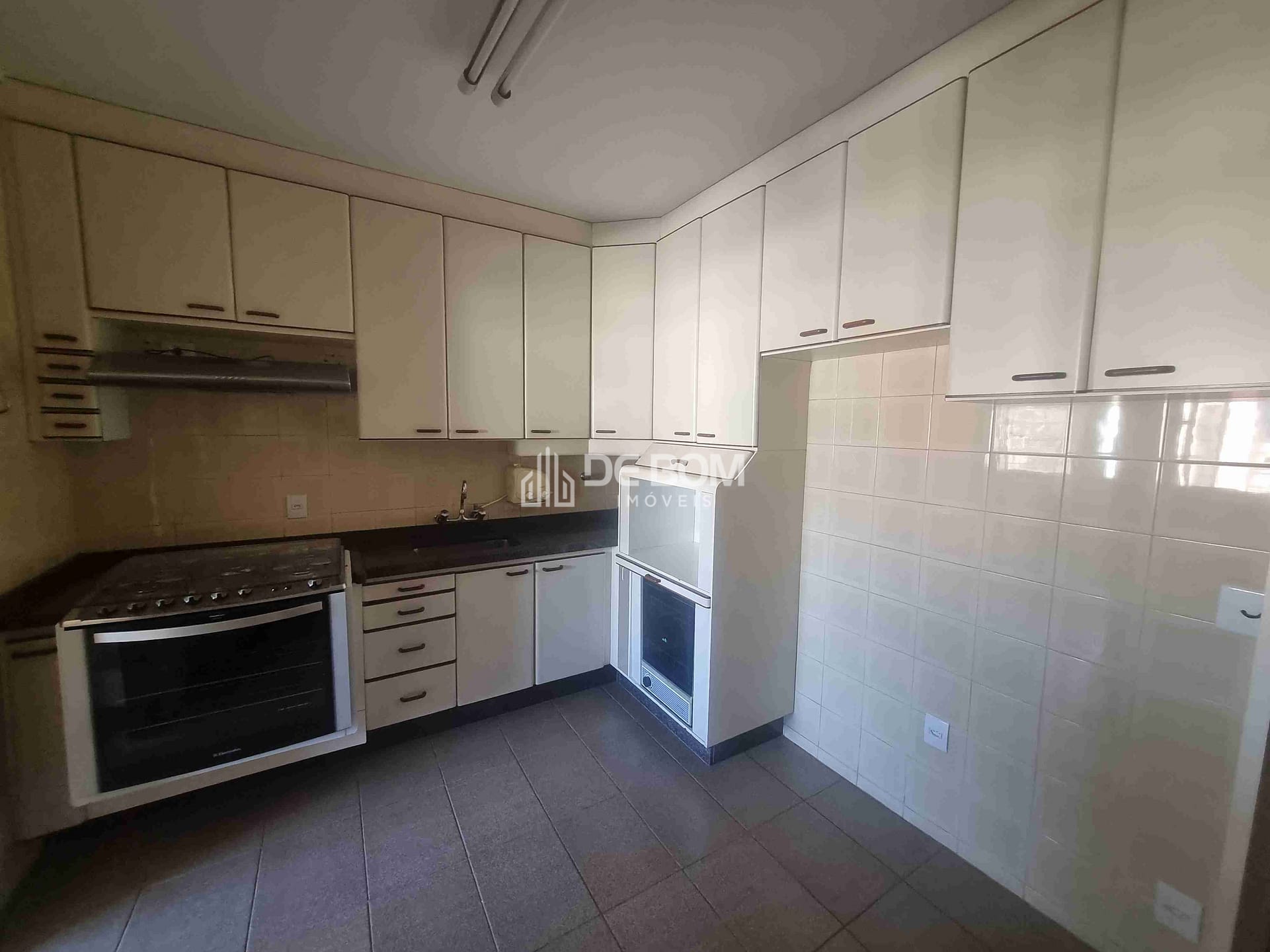 Apartamento à venda e aluguel com 3 quartos, 192m² - Foto 6