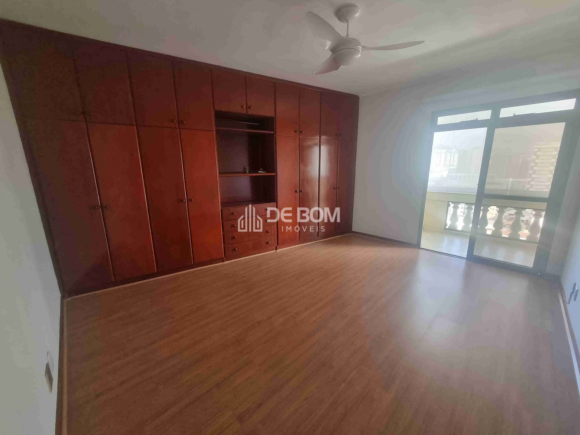 Apartamento à venda e aluguel com 3 quartos, 192m² - Foto 12
