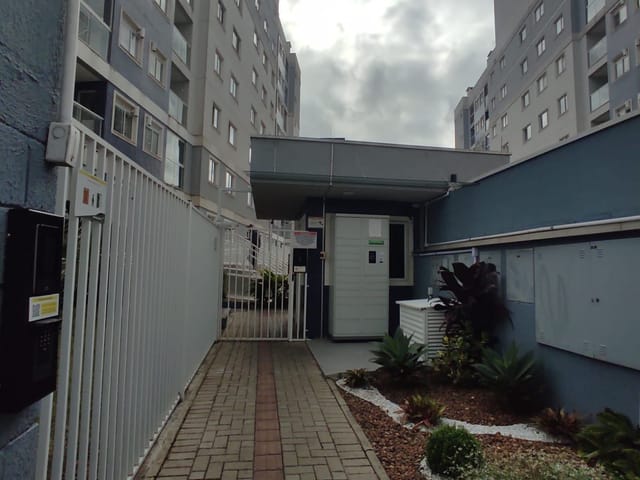 Apartamento 2 quartos e 1 banheiro, para alugar, no bairro Aristocrata em São José dos Pinhais