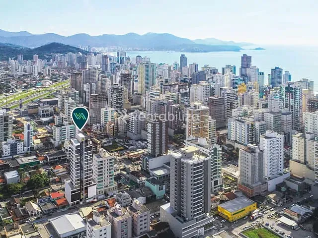 Apartamento 3 quartos e 3 banheiros, à venda, no bairro Meia Praia em Itapema