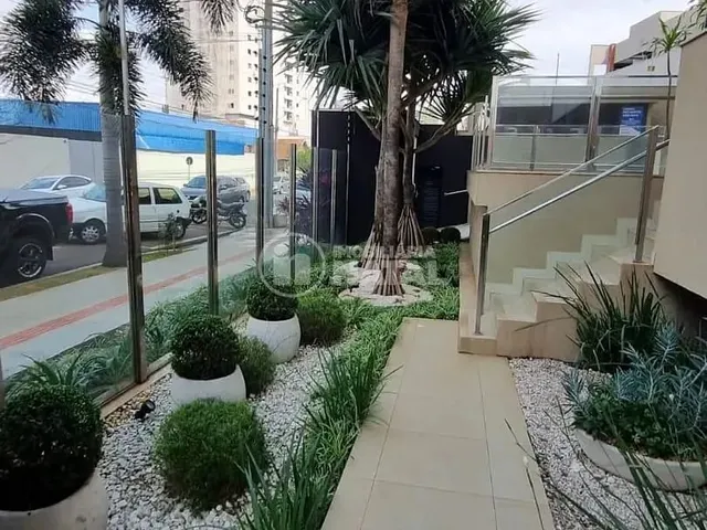 Apartamento com 162m² 2 quartos e 2 banheiros, à venda, no bairro Centro em Cambé