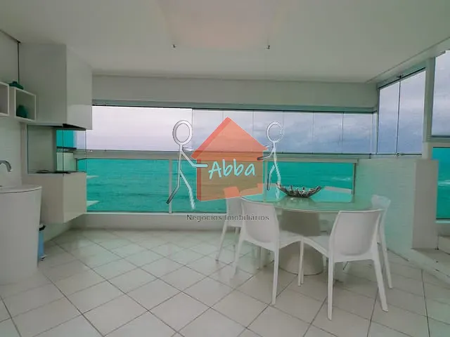 Apartamento com 200m² 3 quartos e 5 banheiros, à venda, no bairro Pitangueiras em Guarujá