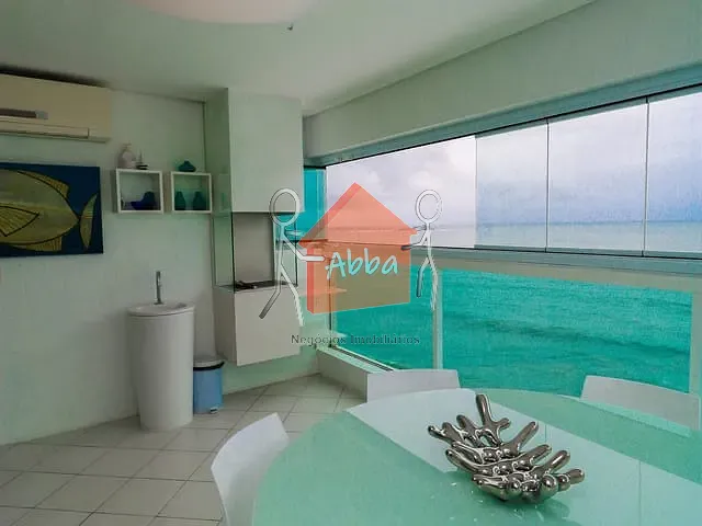 Apartamento com 200m² 3 quartos e 5 banheiros, à venda, no bairro Pitangueiras em Guarujá