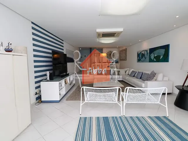 Apartamento com 200m² 3 quartos e 5 banheiros, à venda, no bairro Pitangueiras em Guarujá