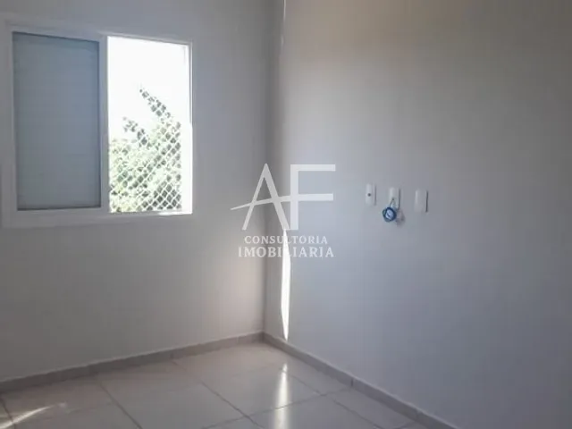 Apartamento com 47m² 2 quartos e 1 banheiro, à venda, no bairro Parque Paduan em Taubaté
