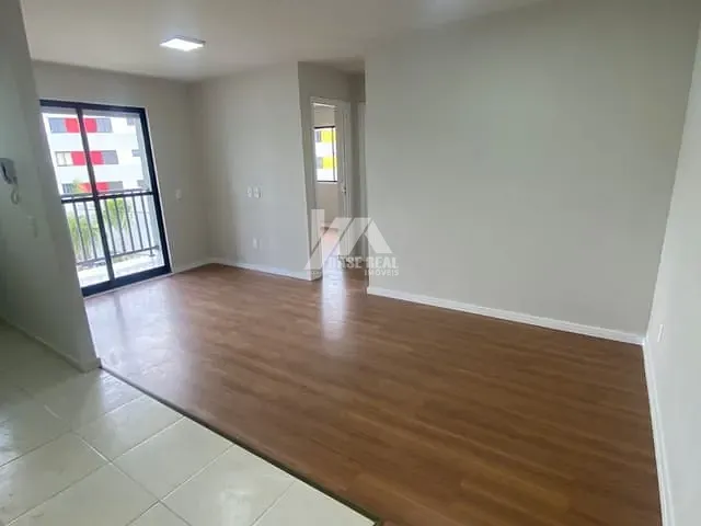 Apartamento com 48m² 2 quartos e 1 banheiro, à venda, no bairro Boqueirão em Guarapuava