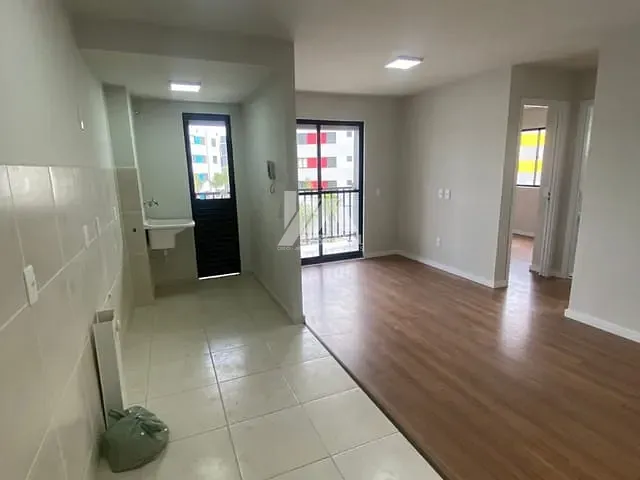 Apartamento com 48m² 2 quartos e 1 banheiro, à venda, no bairro Boqueirão em Guarapuava