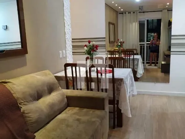 Apartamento 2 quartos e 1 banheiro, à venda, no bairro Vila Lacerda em Jundiaí
