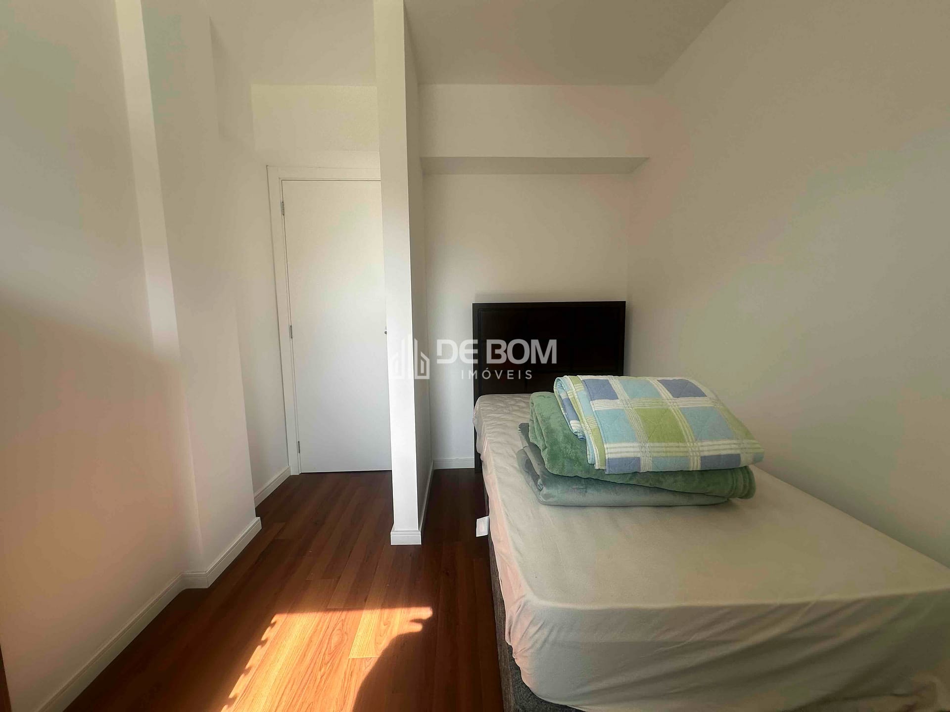 Apartamento à venda com 3 quartos, 81m² - Foto 20