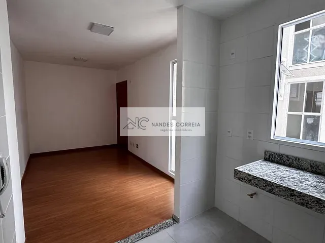 Apartamento 2 quartos e 1 banheiro, à venda, no bairro Cidade Industrial 2 em Londrina