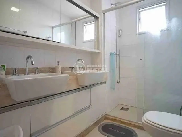 Apartamento com 10m² 3 quartos e 3 banheiros, à venda, no bairro Guanabara Parque Boulevard em Londrina