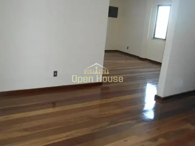 Apartamento 5 quartos e 2 banheiros, à venda, no bairro Vila Santa Cecília em Volta Redonda