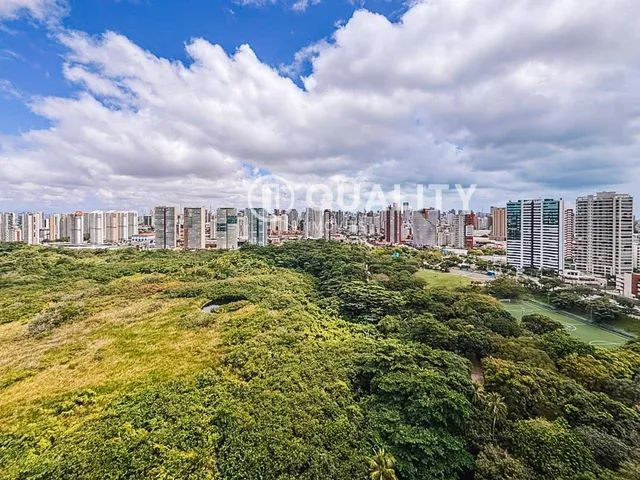 Apartamento 3 quartos e 2 banheiros, à venda, no bairro Cocó em Fortaleza