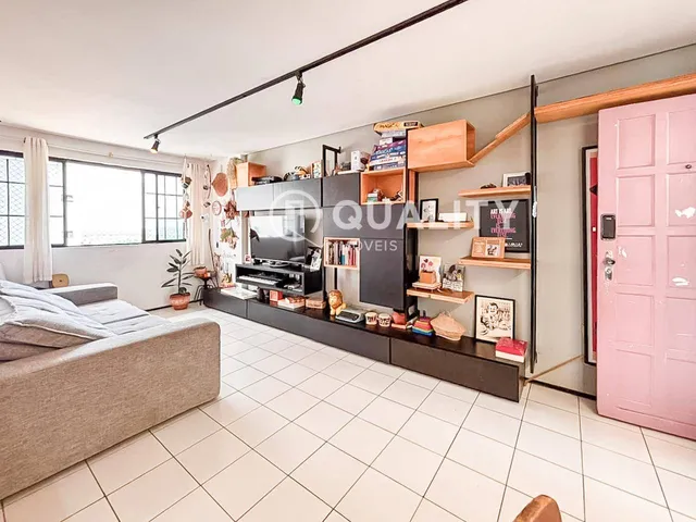 Apartamento 3 quartos e 2 banheiros, à venda, no bairro Cocó em Fortaleza