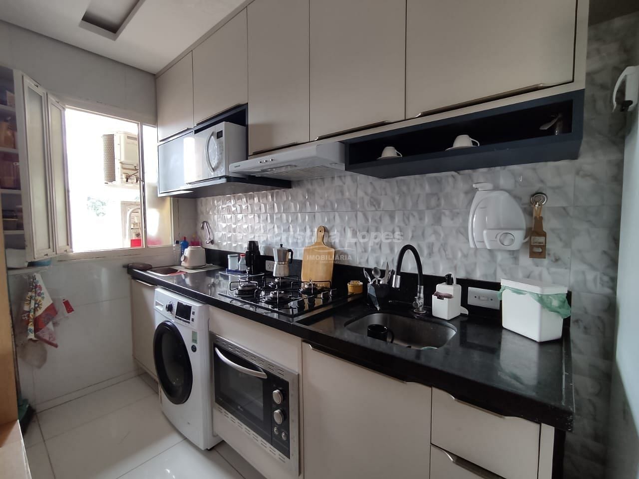 Apartamento à venda com 2 quartos, 46m² - Foto 3