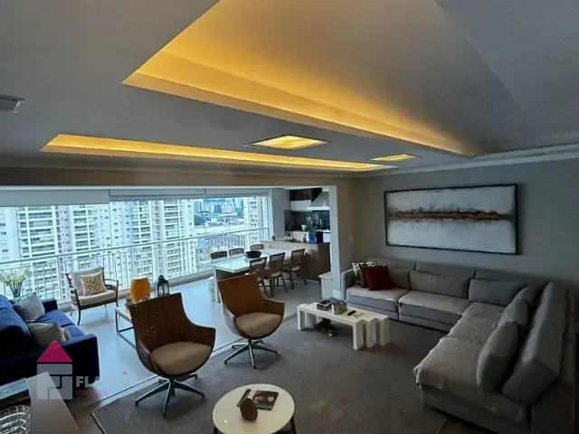 Apartamento com 160m² 3 quartos e 4 banheiros, à venda, no bairro Santo Amaro em São Paulo