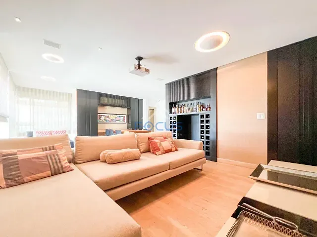 Apartamento com 360m² 4 quartos e 7 banheiros, à venda ou para alugar, no bairro Jardim Ana Maria em Jundiaí