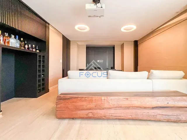 Apartamento com 360m² 4 quartos e 7 banheiros, à venda ou para alugar, no bairro Jardim Ana Maria em Jundiaí