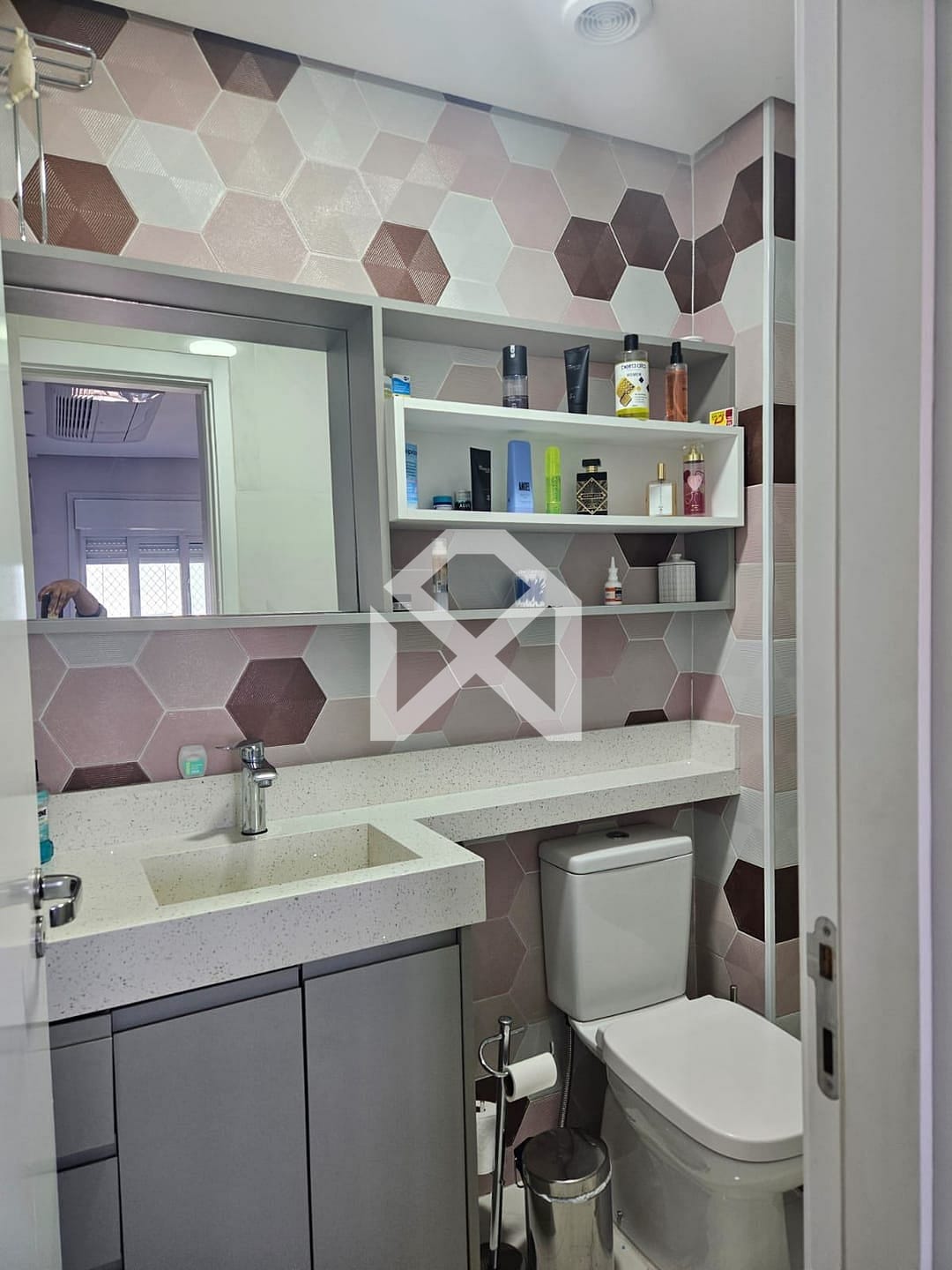 Apartamento à venda com 2 quartos, 70m² - Foto 36