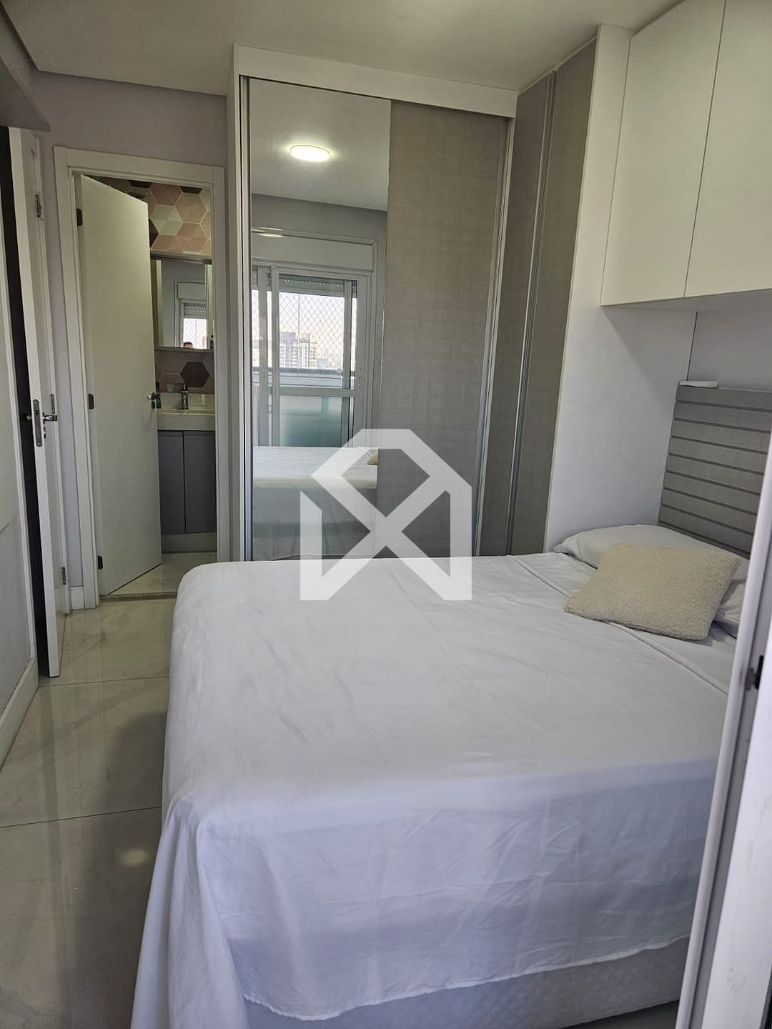 Apartamento à venda com 2 quartos, 70m² - Foto 42
