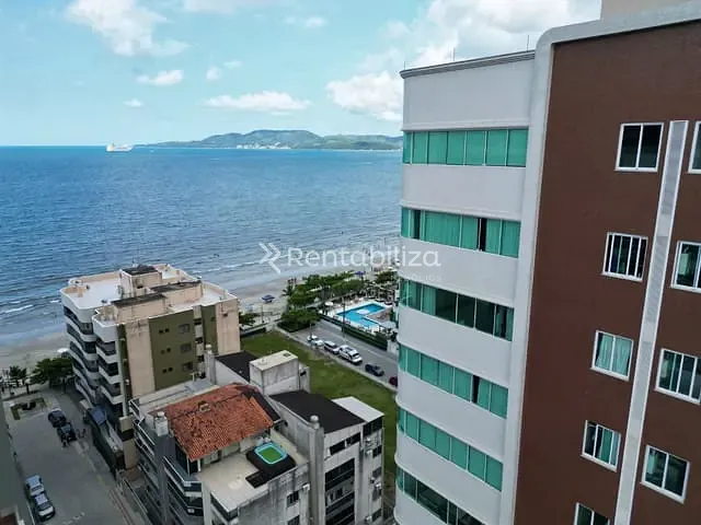 Apartamento com 448m² 4 quartos e 5 banheiros, à venda, no bairro Meia Praia em Itapema