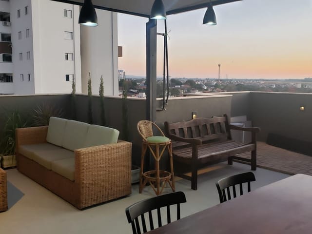 Apartamento com 200m² 4 quartos e 2 banheiros, à venda, no bairro Jardim Boa Vista em Pindamonhangaba