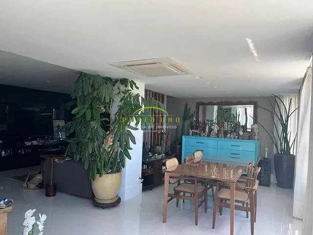 Apartamento 4 quartos e 4 banheiros, para alugar, no bairro Federação em Salvador