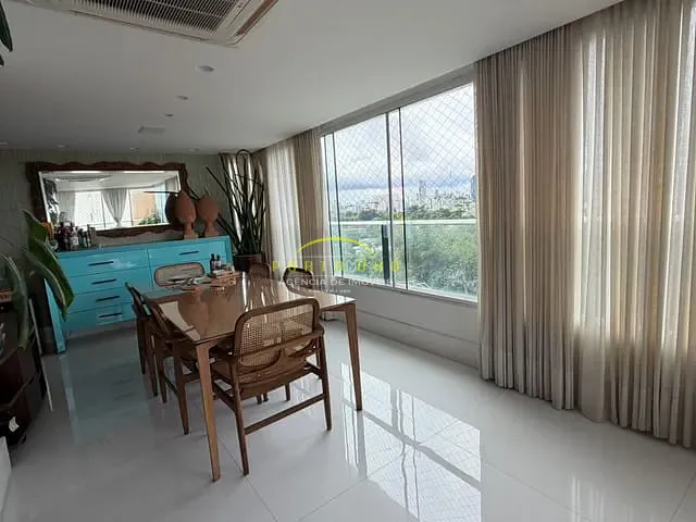 Apartamento 4 quartos e 4 banheiros, para alugar, no bairro Federação em Salvador