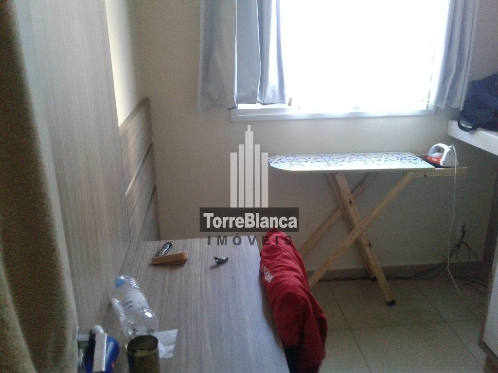 Apartamento à venda com 2 quartos, 65m² - Foto 4