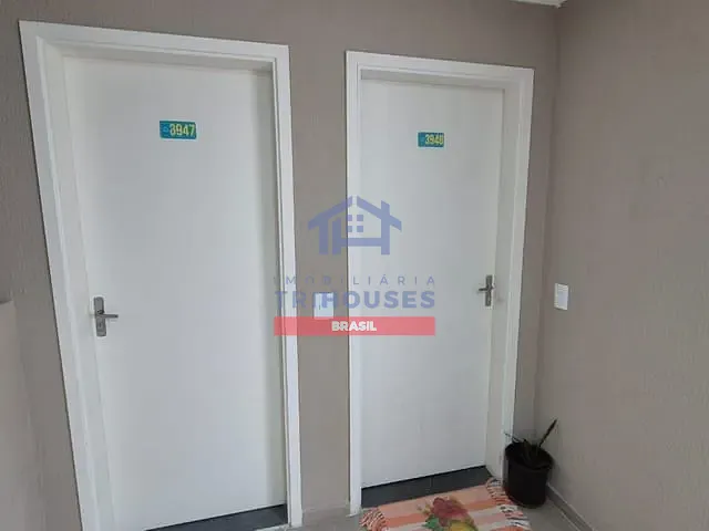 Apartamento 2 quartos e 1 banheiro, à venda, no bairro Jardim Itaqui em Campo Largo